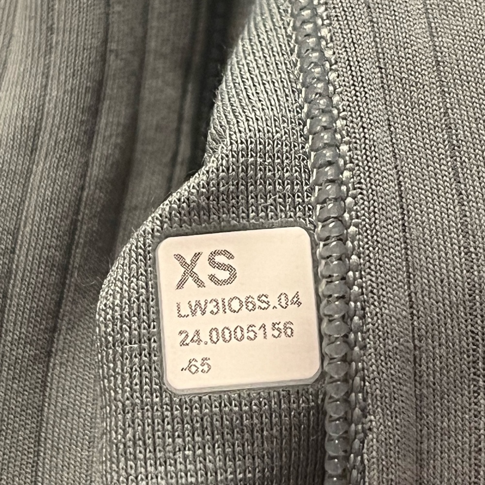 Lululemon It’s Rulu Ribbed Cropped Half Zip - Picture 5 of 8